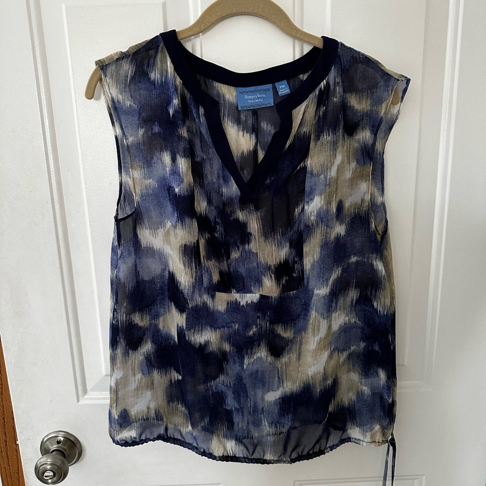 Simply Vera blue sheer tank, PM